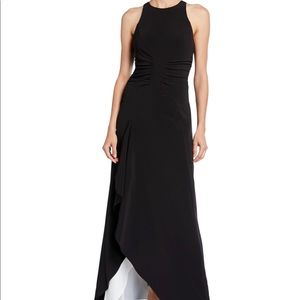 NWT Halston Ruched Crepe Sleeveless Drapped Gown